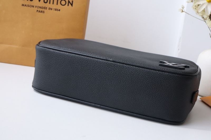 Louis Vuitton Clutch Bags